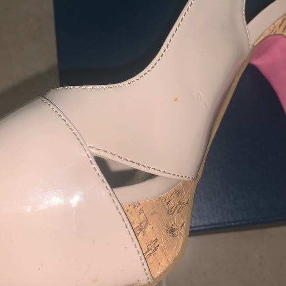 G by GUESS HEELS - Picture 6 of 6